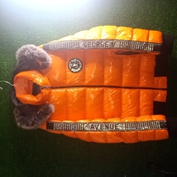 Avenue Georgia v Perris - Picture 2 of 4